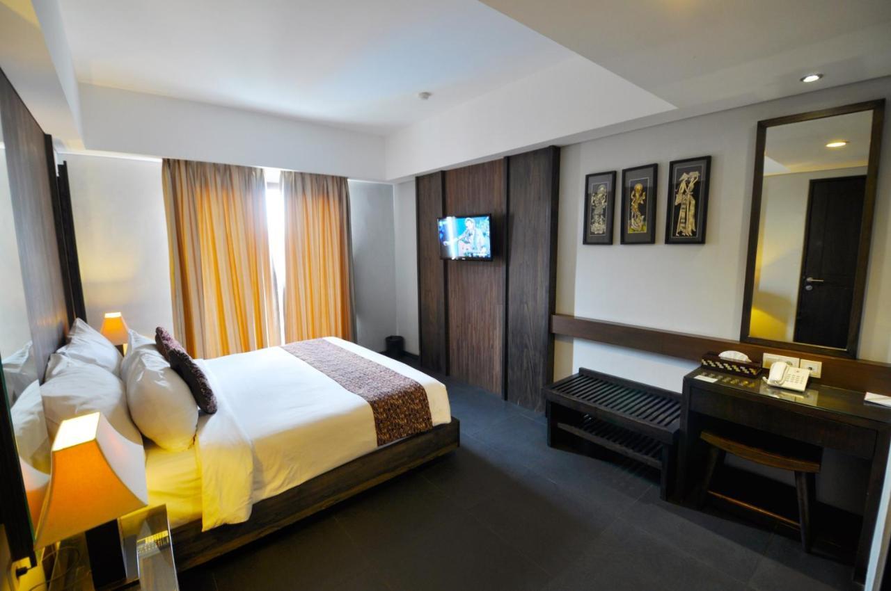 Ping Hotel Семиньяк Экстерьер фото